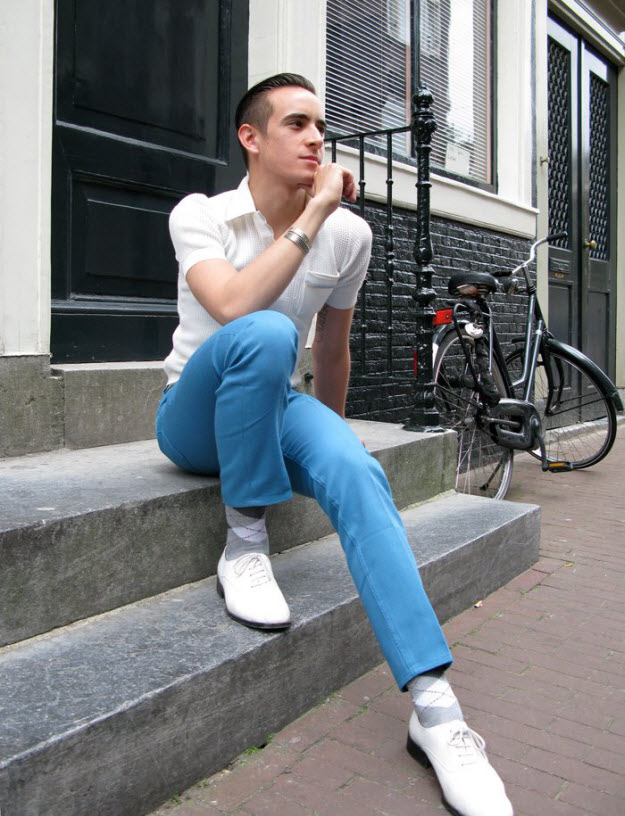 Street Etiquette - Amsterdam